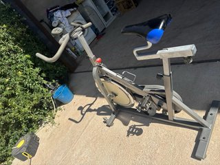 Bicicleta Estática Domytx
