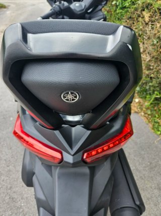 Yamaha XMAX 125 Gris