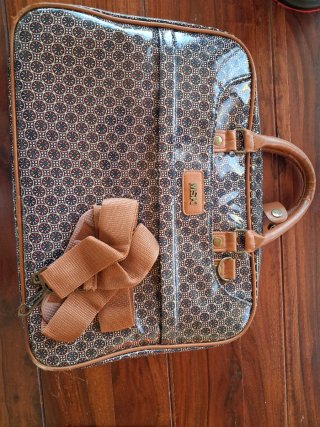 Maletín portátil MSK estampado