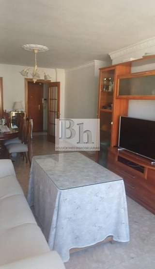 Piso en venta en La Luz - El Torcal en Málaga