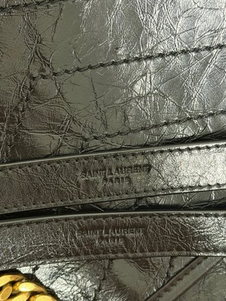 Bolso YSL Saint Laurent Niki Medium Negro/Dorado