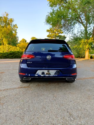 VOLKSWAGEN GOLF 2.0 TDI DSG R-Line