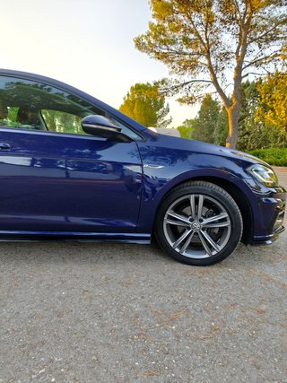 VOLKSWAGEN GOLF 2.0 TDI DSG R-Line