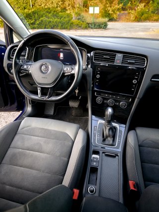 VOLKSWAGEN GOLF 2.0 TDI DSG R-Line