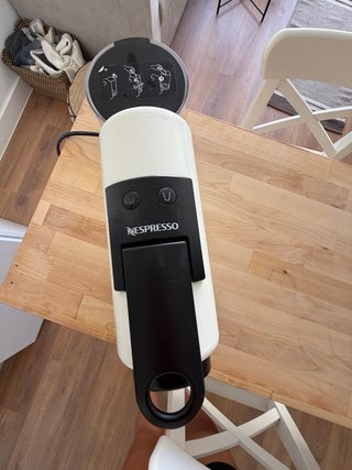 Cafetera Nespresso Inissia Blanca