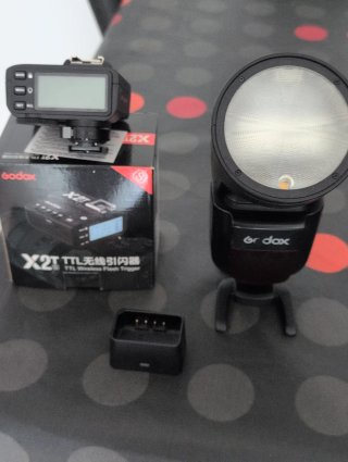 Flash Godox V1s Sony + Disparador X2t