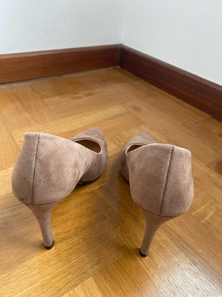 Zapatos de tacón marrones talla 37