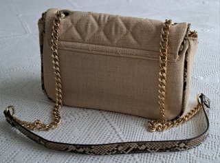Bolso tela beige cadena dorada