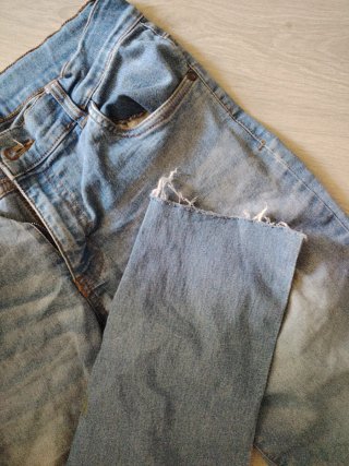 Vaqueros desgastados chico Talla S