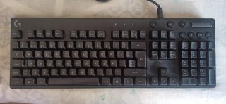 Teclado Logitech G810 Orion Spectrum RGB