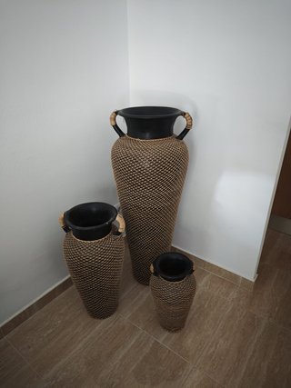 3 jarrones de suelo de ratán decorativos