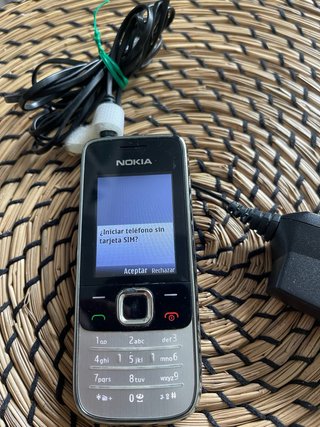 Teléfono Móvil Nokia 2730 Classic Negro