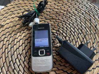 Teléfono Móvil Nokia 2730 Classic Negro