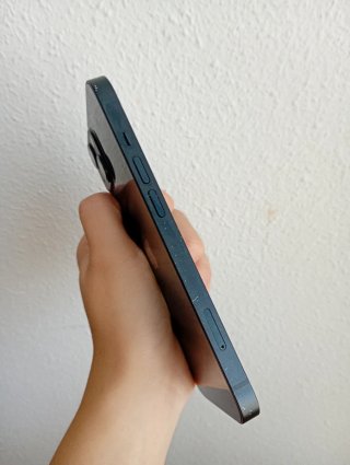 iPhone 13 Apple