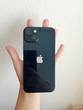 iPhone 13 Apple