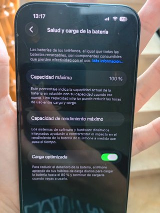 iPhone 13 Apple