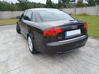 Audi A4 S line 2.0 TDI 140 CV
