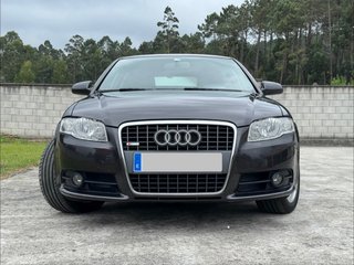 Audi A4 S line 2.0 TDI 140 CV