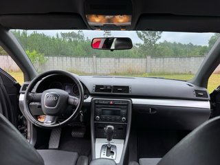 Audi A4 S line 2.0 TDI 140 CV