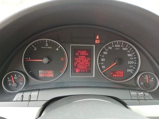 Audi A4 S line 2.0 TDI 140 CV