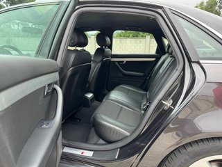 Audi A4 S line 2.0 TDI 140 CV