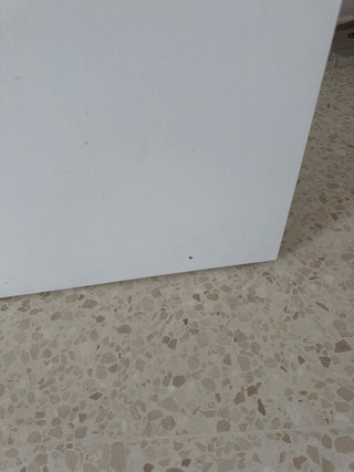 Mueble de salón blanco
