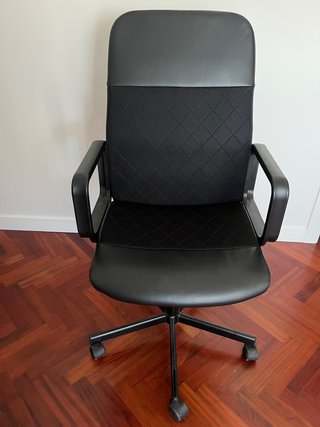 Silla de escritorio IKEA RENBERGET negra giratoria