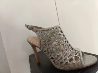 Zapatos de fiesta plateados talla 40