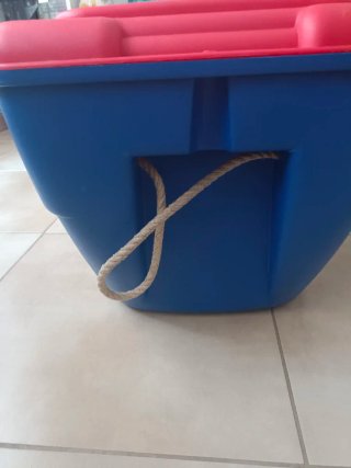Baúl de buceo 100L rojo