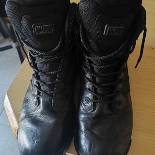 Botas Magnum Negras