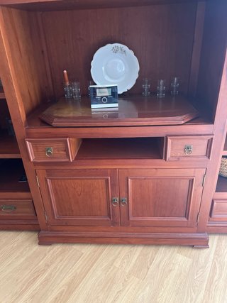 Mueble de salón de madera