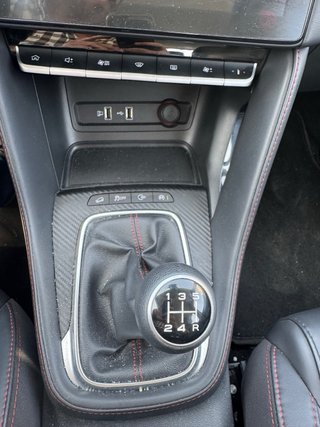 MG ZS 2023