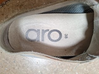 Zapatos Aro Beige y Gris