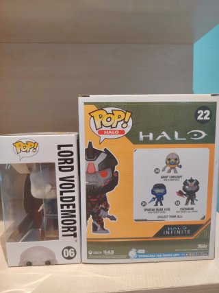 Funko Pop Halo Escharum 22 con Gravity Axe