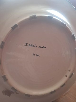 Plato + botijo decorativo de cerámica con ciervo