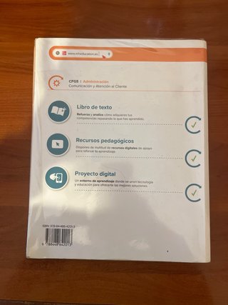 Comunicación y atención al cliente