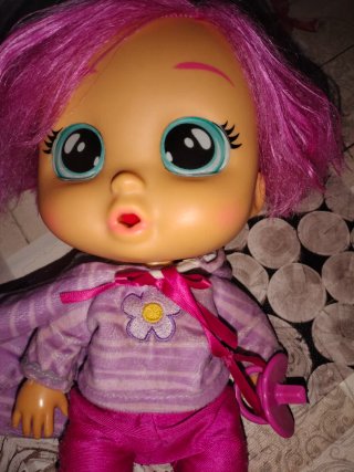 Muñeca bebe lloron Dressy coney
