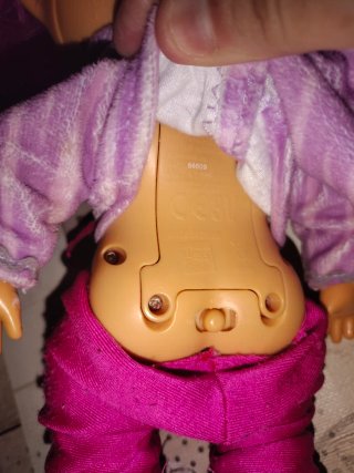 Muñeca bebe lloron Dressy coney