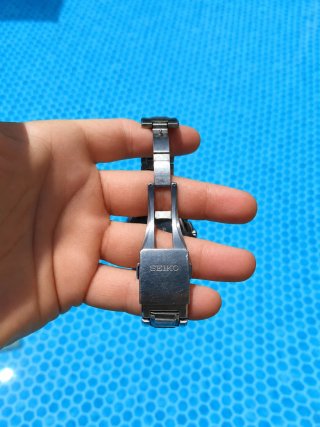 Reloj Seiko Analogue Quartz Solar V175