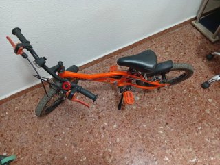 Bicicleta infantil B'TWIN naranja