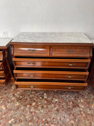 Cómoda y 2 Mesitas de Noche Madera