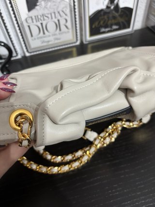 Borsa Moschino Bianca e Dorata