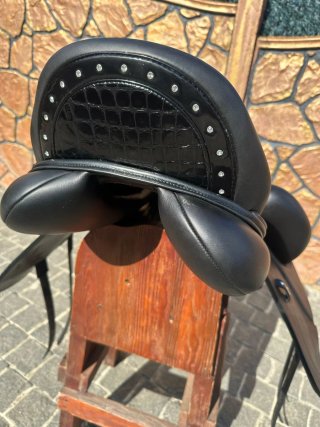 Montura doma clasica