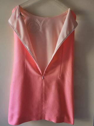 Vestido Coral con Flor