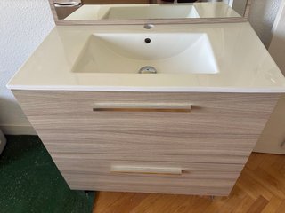 Mueble de baño 81cm con lavabo cerámico y espejo