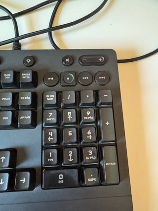 Teclado Logitech G213 Prodigy