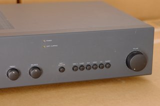 Amplificador NAD 304 Stereo Integrado