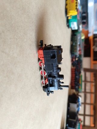 Locomotora ARNOLD
