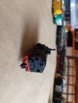 Locomotora ARNOLD