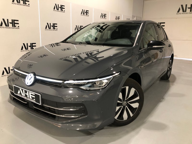 Volkswagen Golf 2025